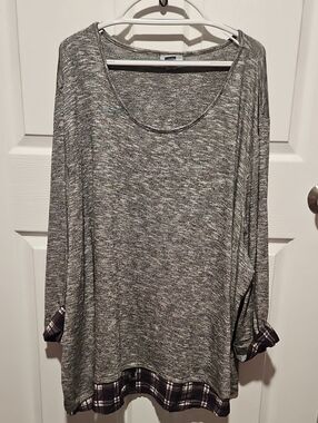 Catherines Gray Marled Long-Sleeve Tunic with Plaid Hem